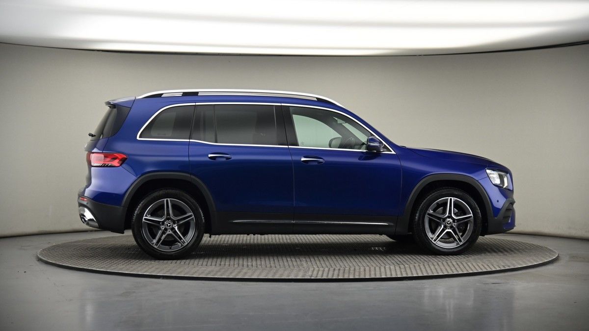 More views of Mercedes-Benz GLB