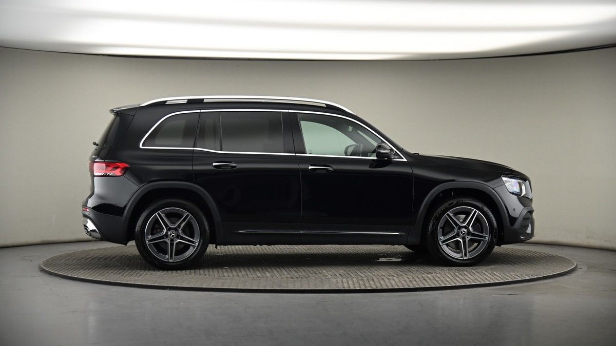 More views of Mercedes-Benz GLB