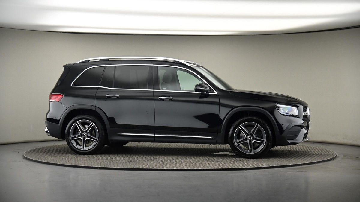 More views of Mercedes-Benz GLB