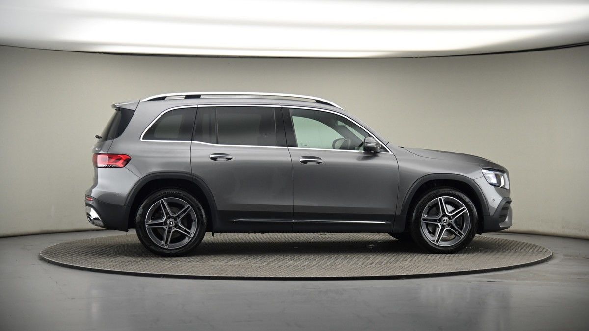 More views of Mercedes-Benz GLB