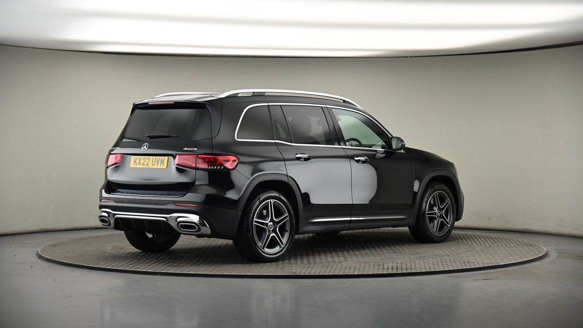Mercedes-Benz GLB Image 7