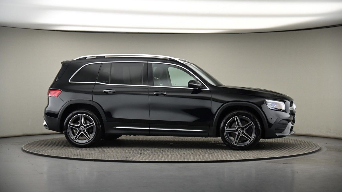 More views of Mercedes-Benz GLB