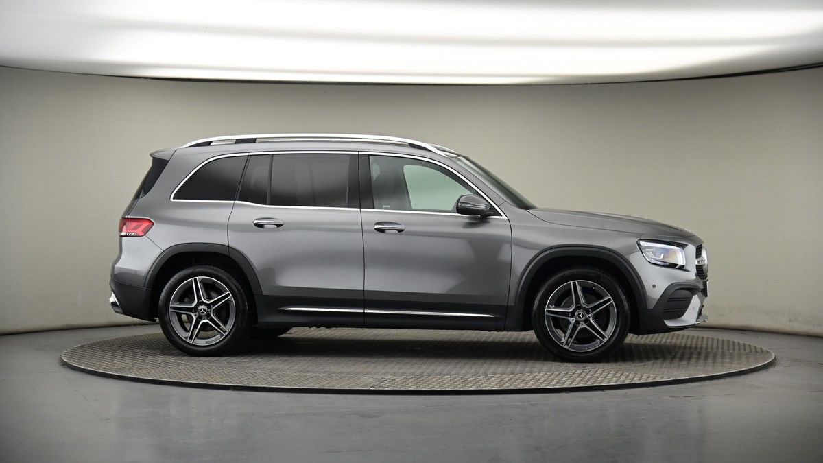 More views of Mercedes-Benz GLB