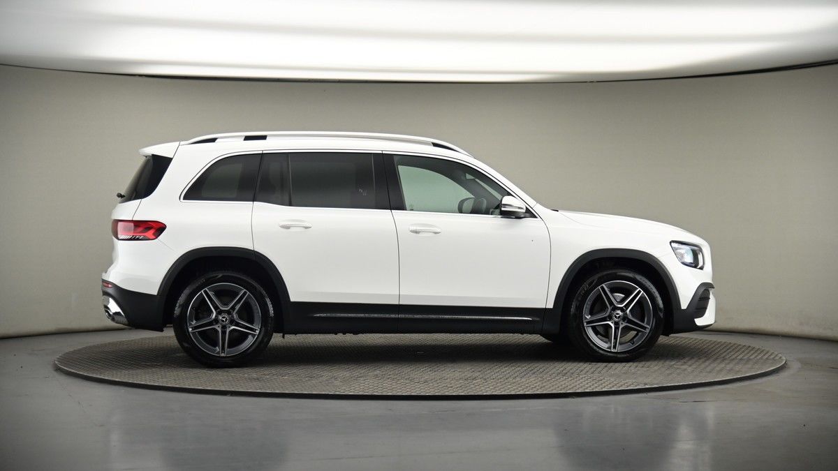 More views of Mercedes-Benz GLB