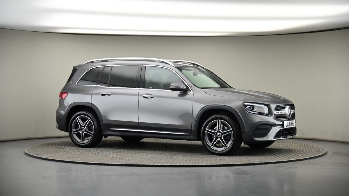 Mercedes-Benz GLB Image 6