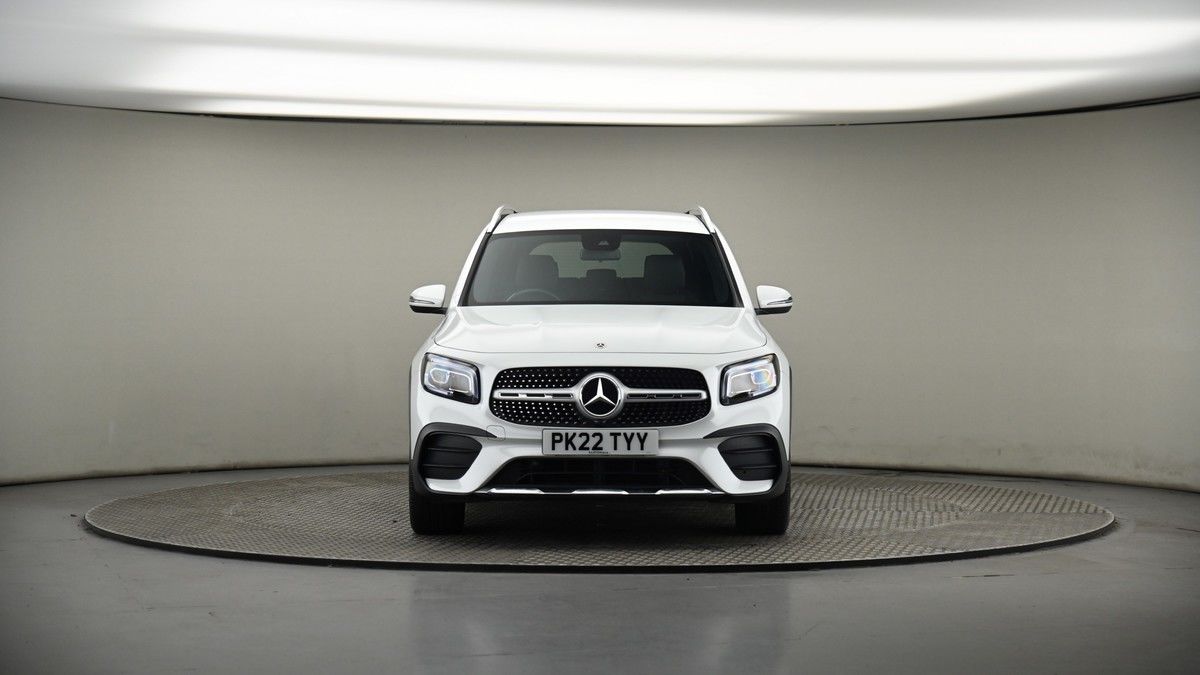 Mercedes-Benz GLB Image 17