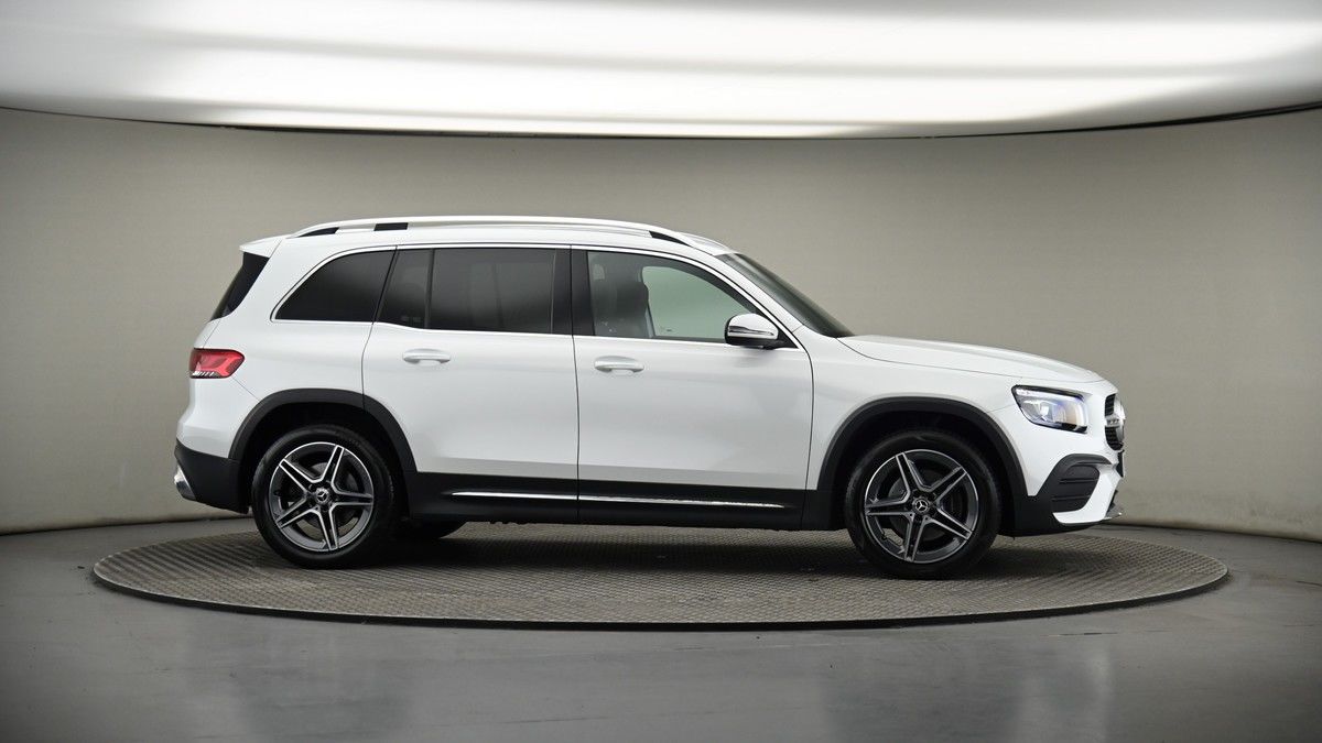 More views of Mercedes-Benz GLB