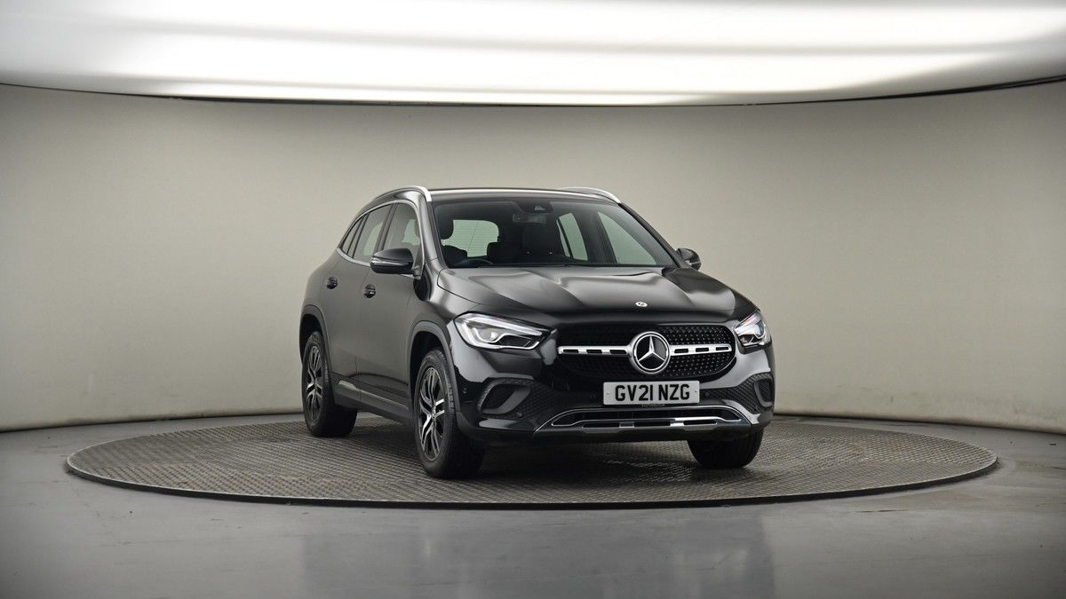 More views of Mercedes-Benz GLA