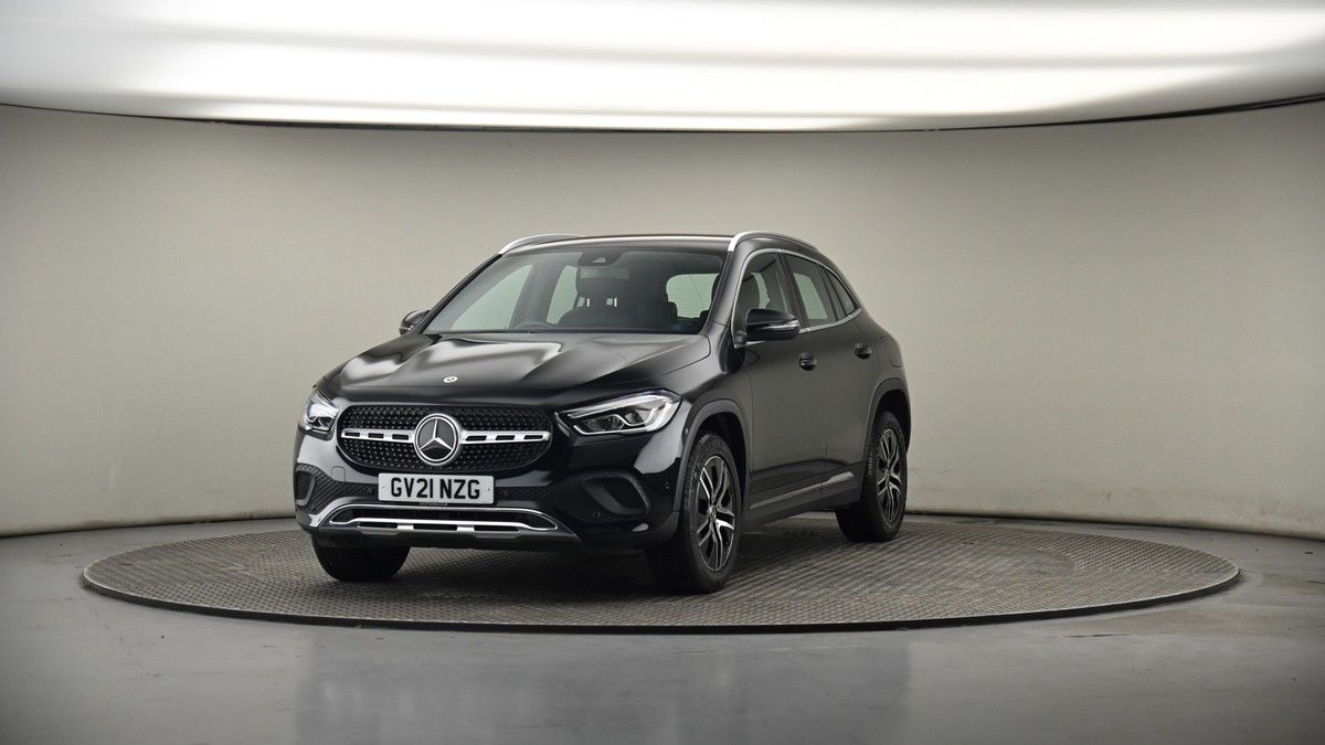 More views of Mercedes-Benz GLA