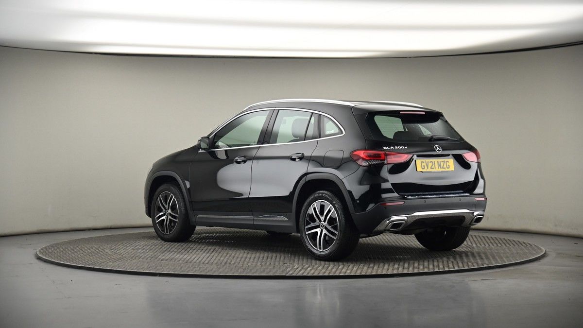 More views of Mercedes-Benz GLA
