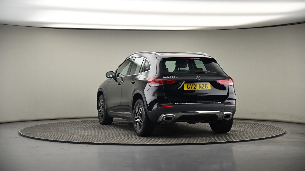 More views of Mercedes-Benz GLA