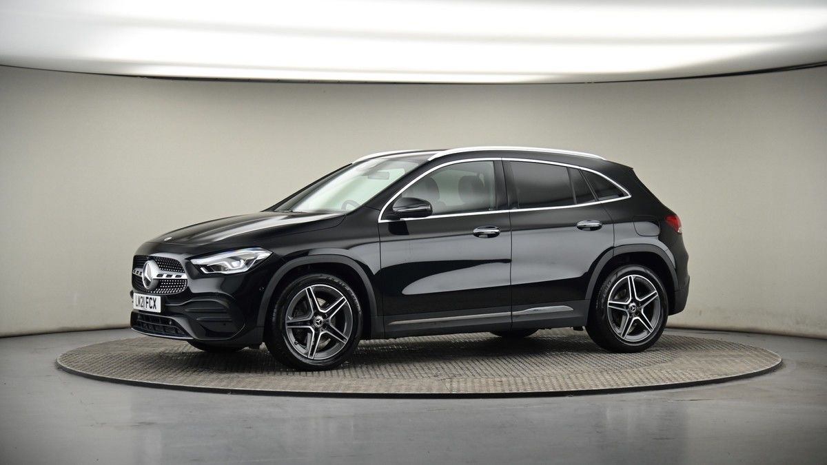 More views of Mercedes-Benz GLA