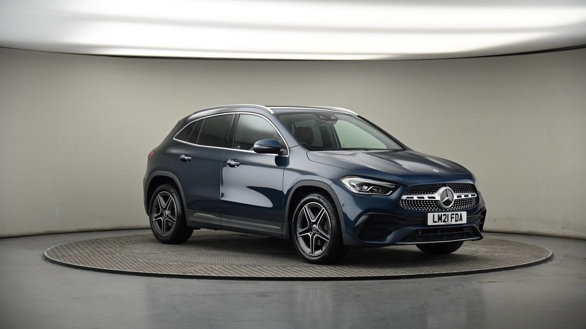 More views of Mercedes-Benz GLA