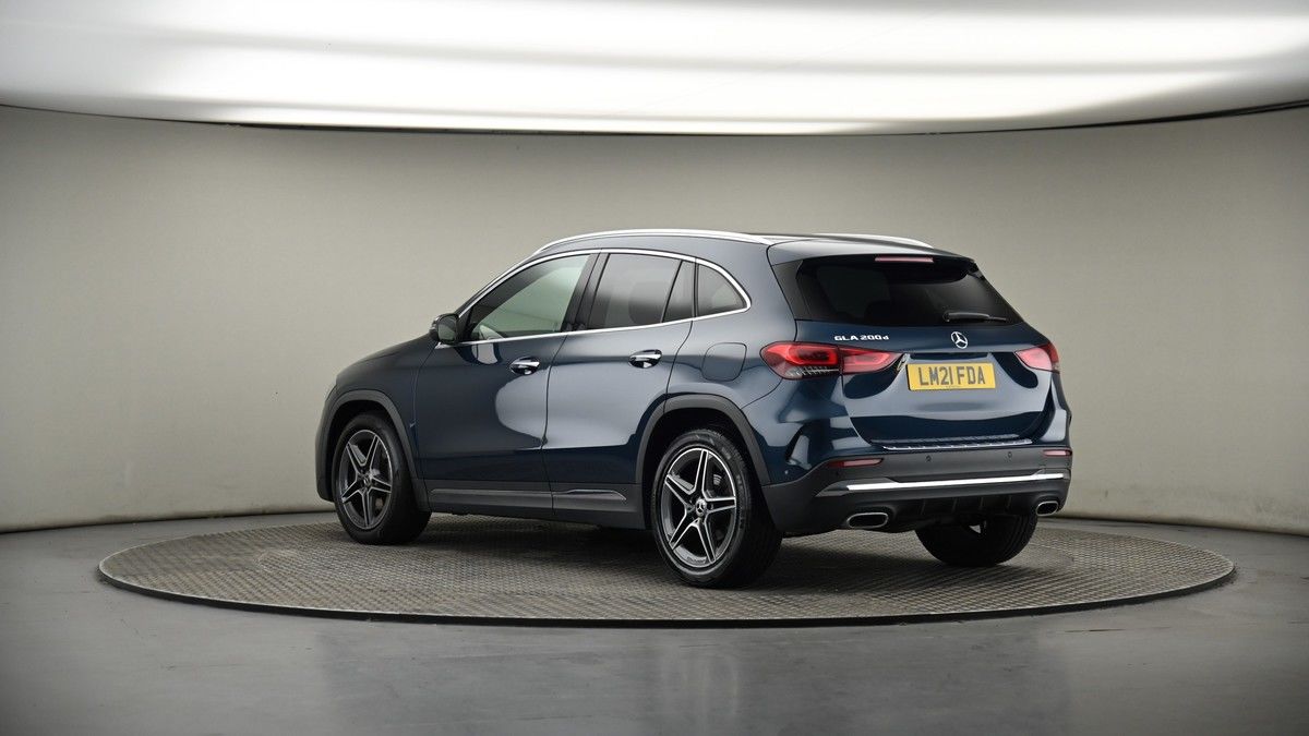 More views of Mercedes-Benz GLA