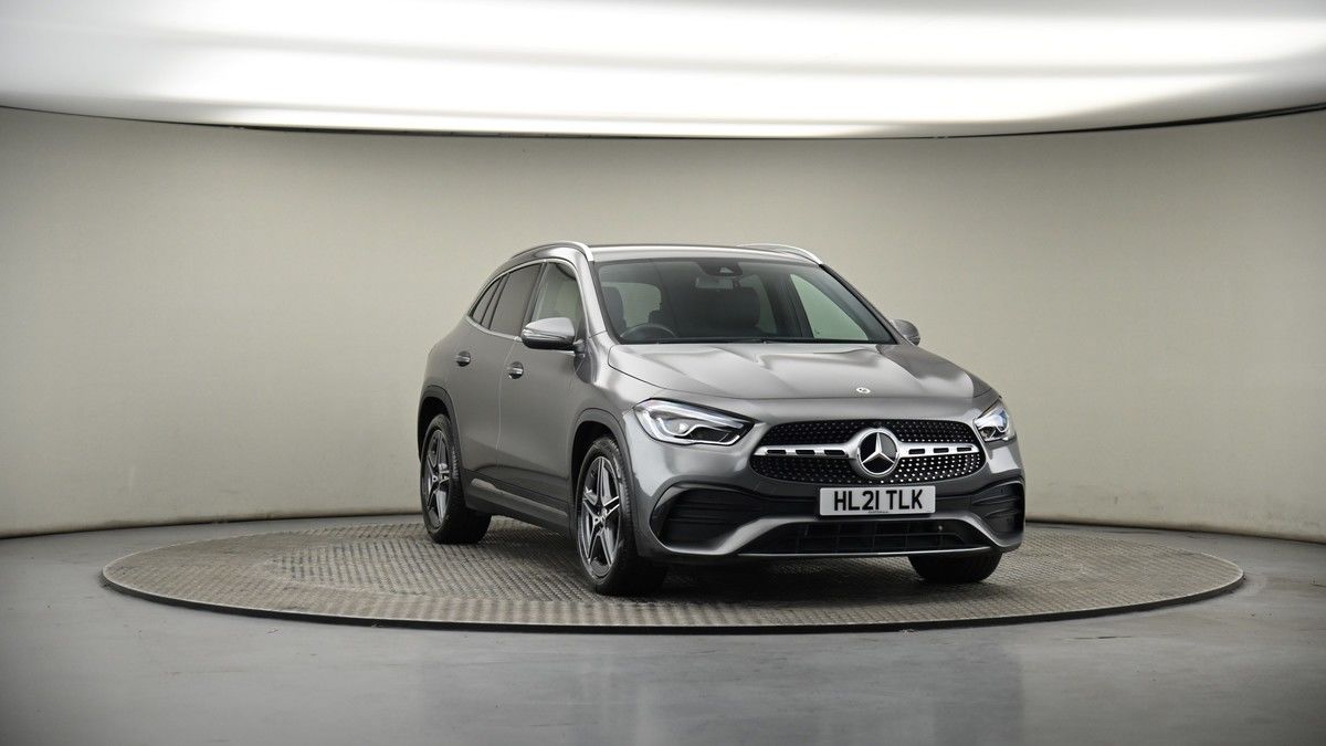 More views of Mercedes-Benz GLA