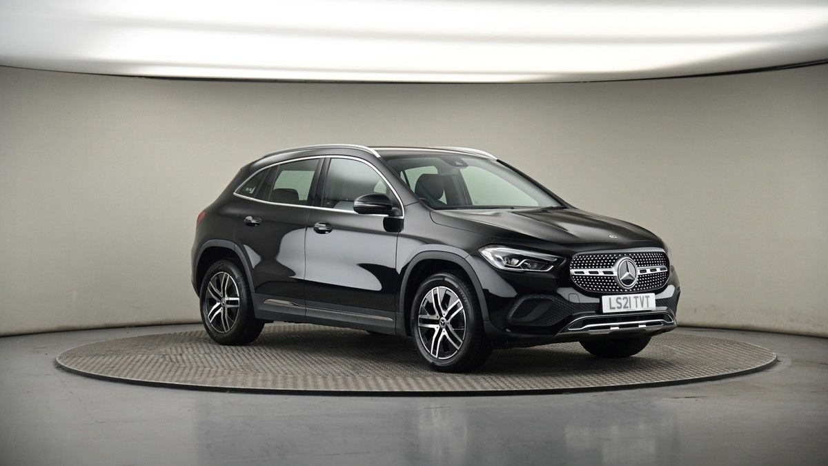 More views of Mercedes-Benz GLA