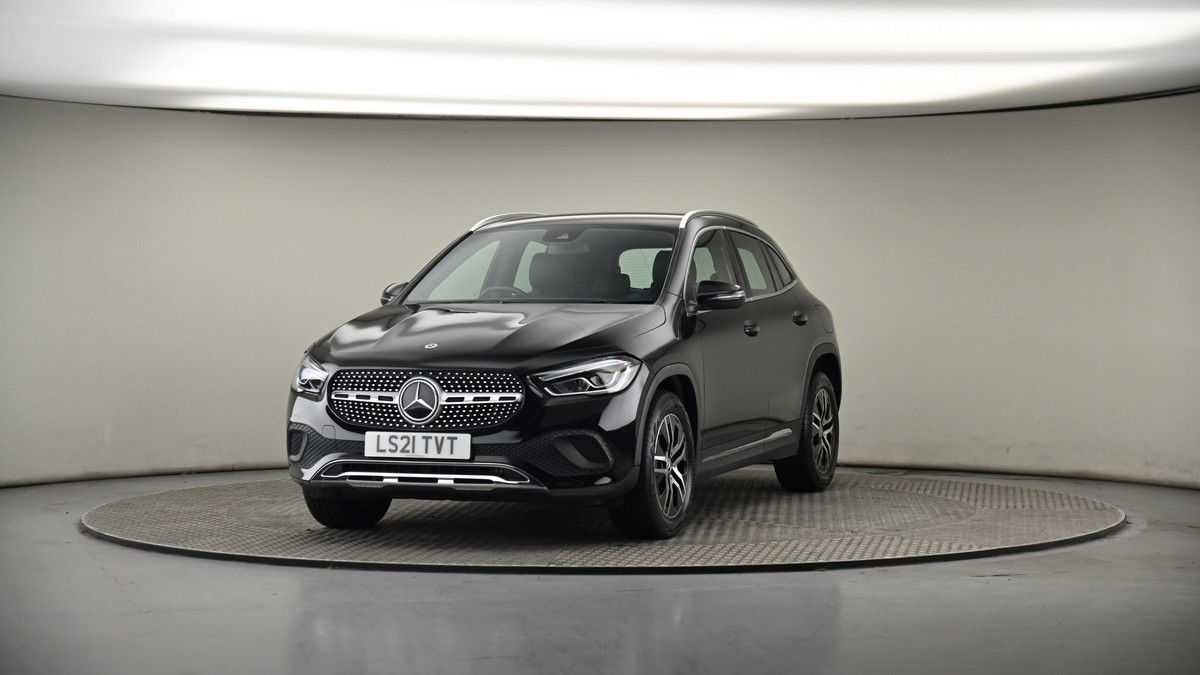 More views of Mercedes-Benz GLA