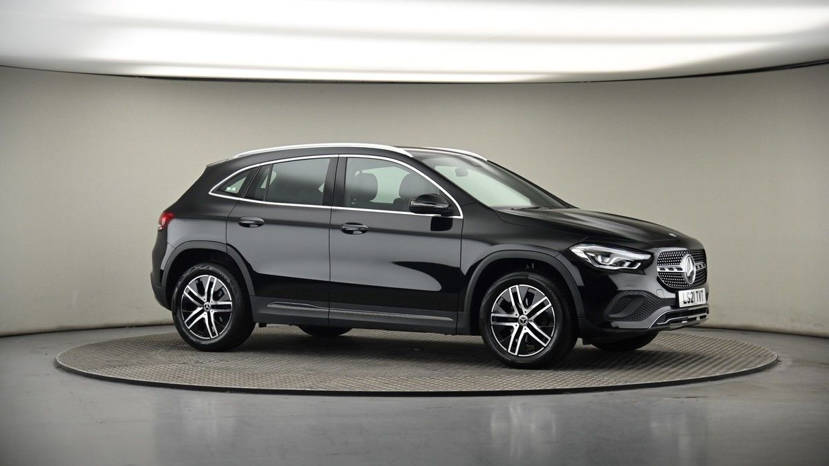 Mercedes-Benz GLA Image 5