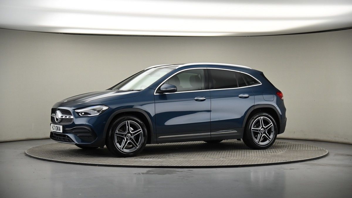 More views of Mercedes-Benz GLA