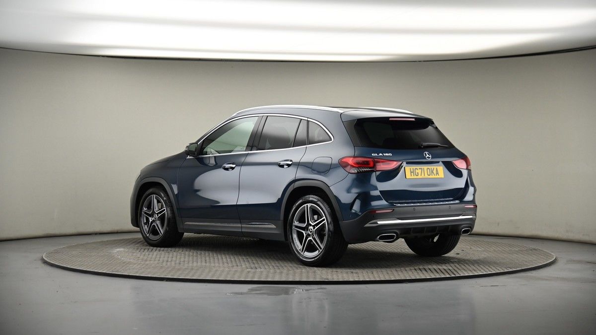 More views of Mercedes-Benz GLA