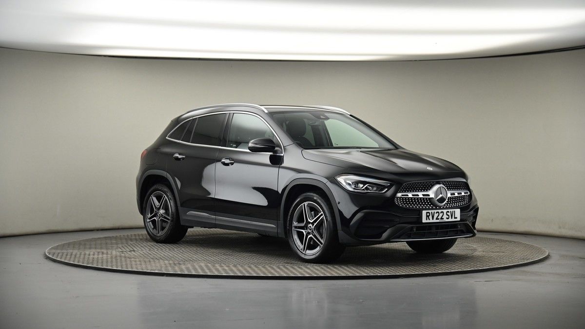 More views of Mercedes-Benz GLA