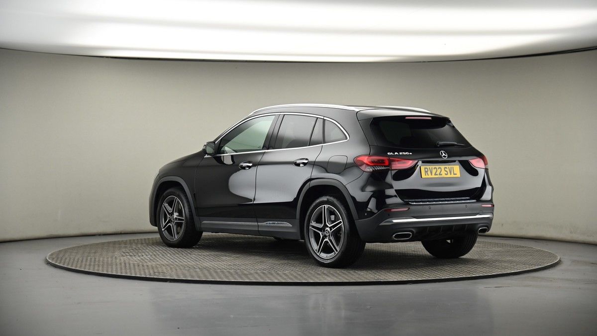More views of Mercedes-Benz GLA