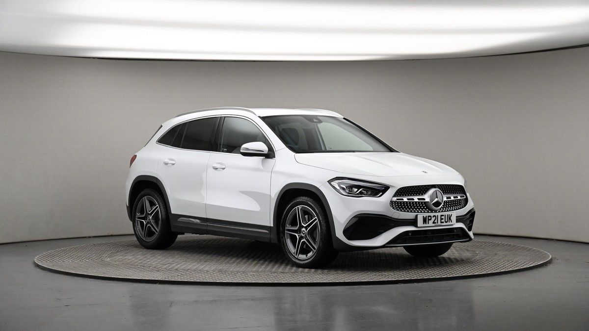 More views of Mercedes-Benz GLA