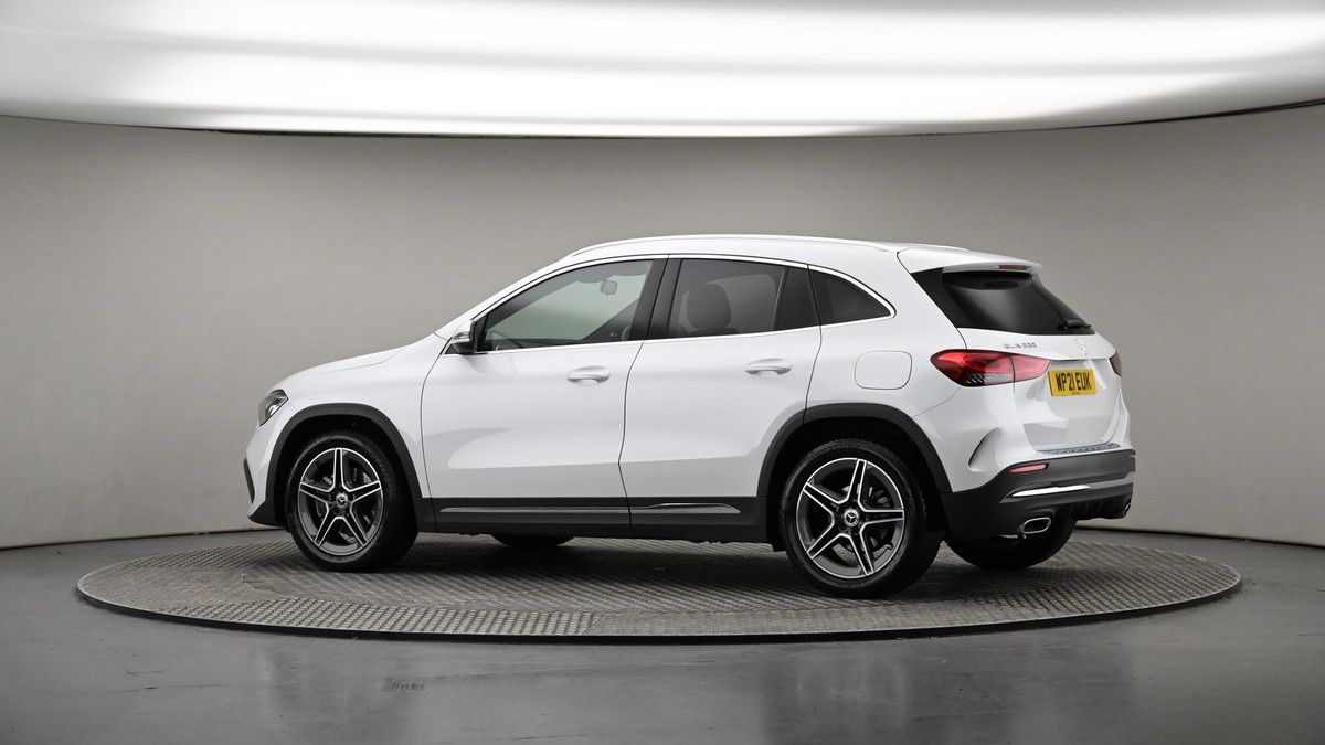 More views of Mercedes-Benz GLA