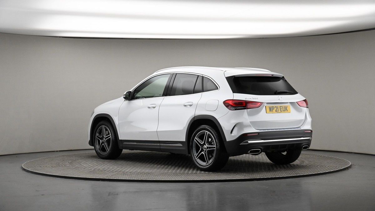 More views of Mercedes-Benz GLA