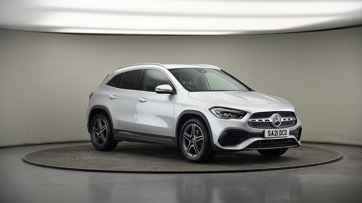 More views of Mercedes-Benz GLA