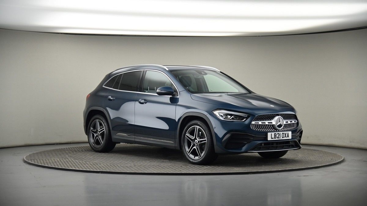 More views of Mercedes-Benz GLA