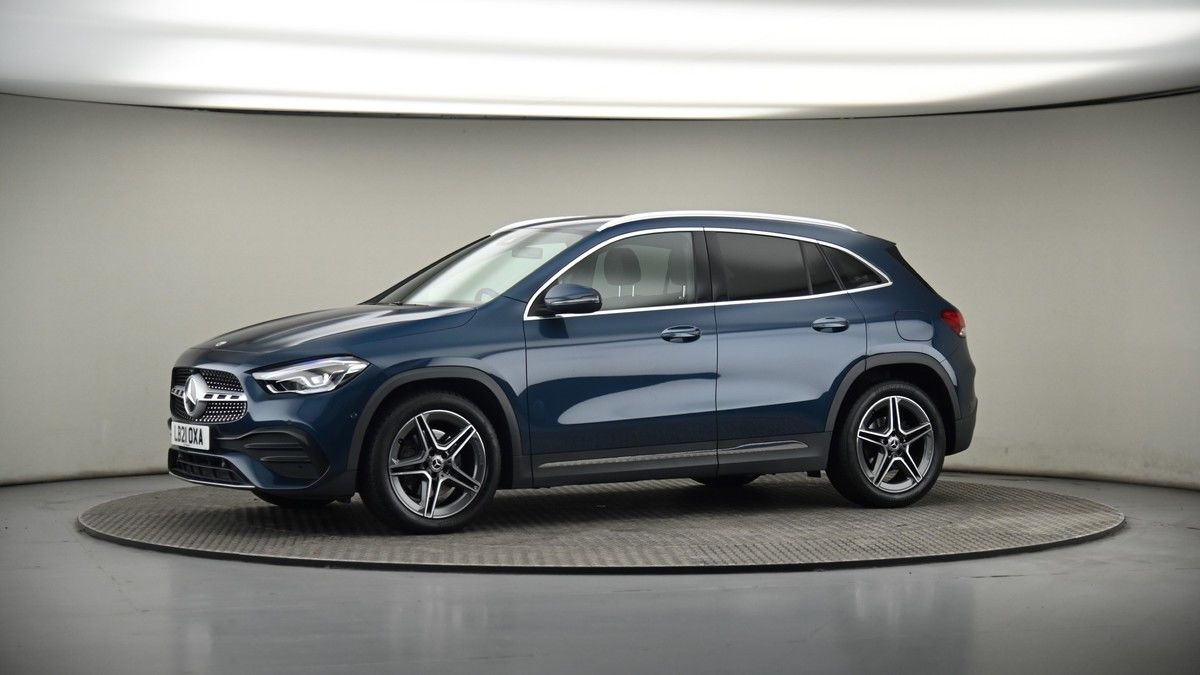 More views of Mercedes-Benz GLA