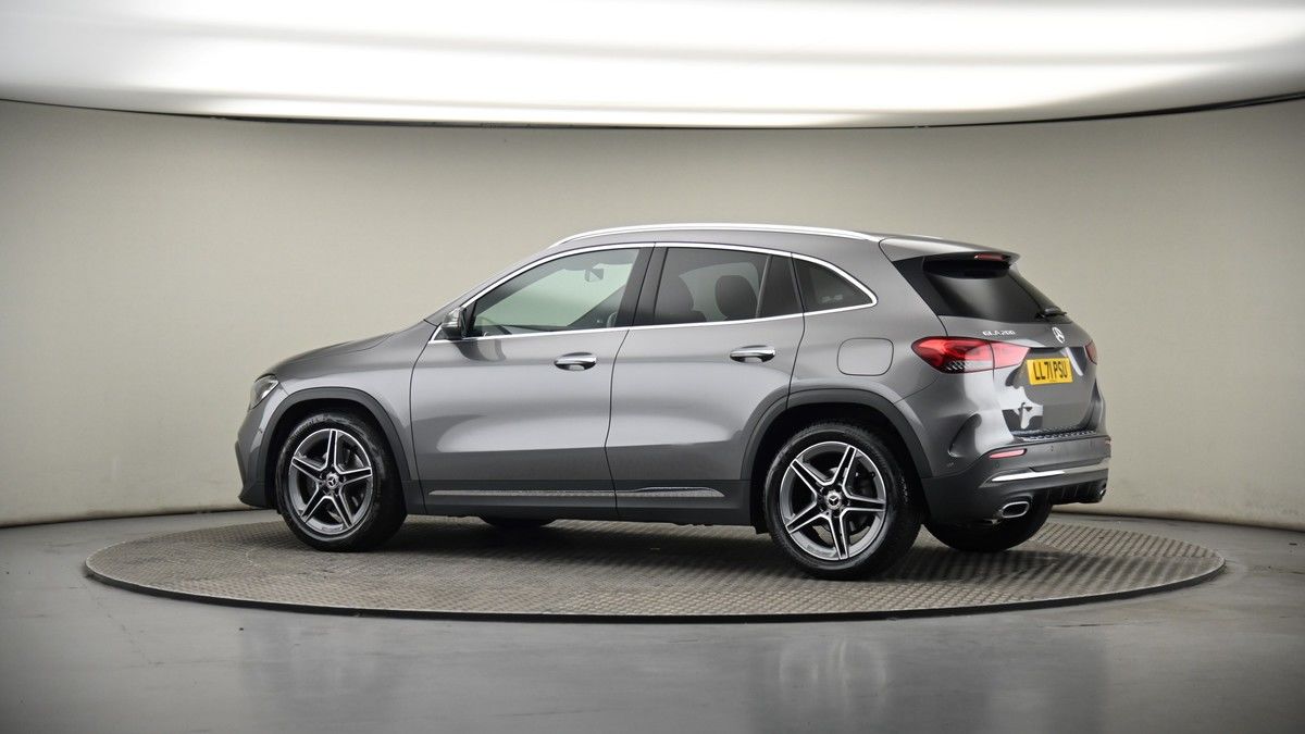 More views of Mercedes-Benz GLA