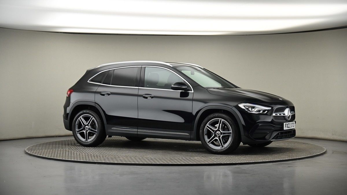 Mercedes-Benz GLA Image 5