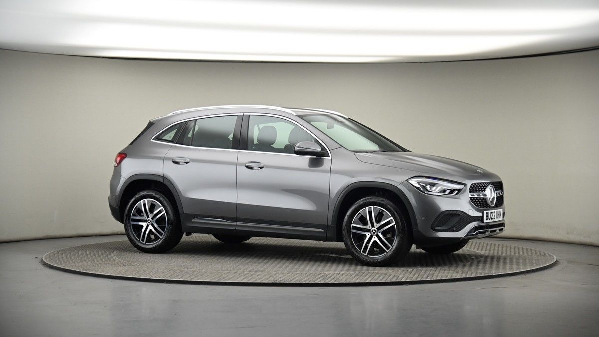 Mercedes-Benz GLA Image 5