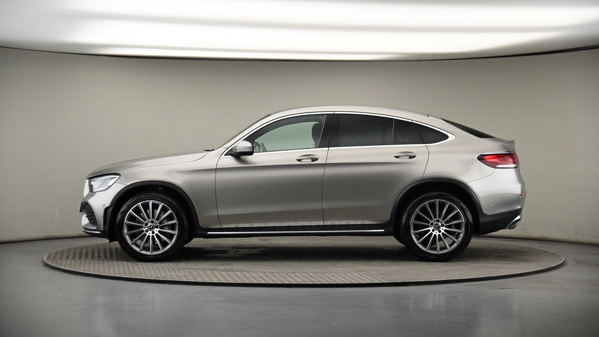 Mercedes-Benz GLC Image 18