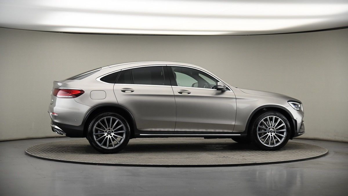 More views of Mercedes-Benz GLC