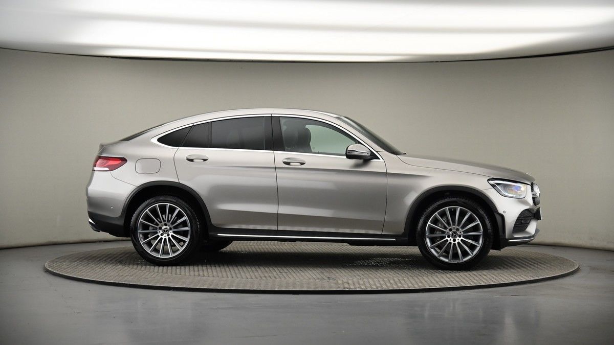 More views of Mercedes-Benz GLC