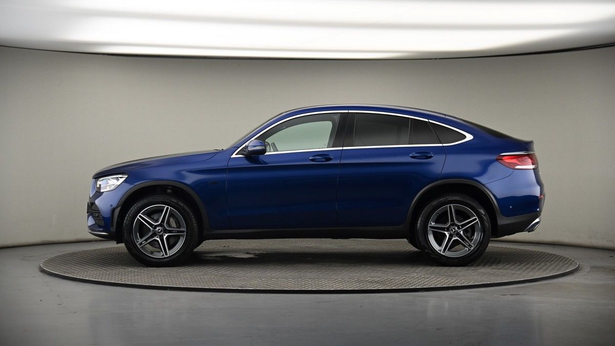 Mercedes-Benz GLC Image 18