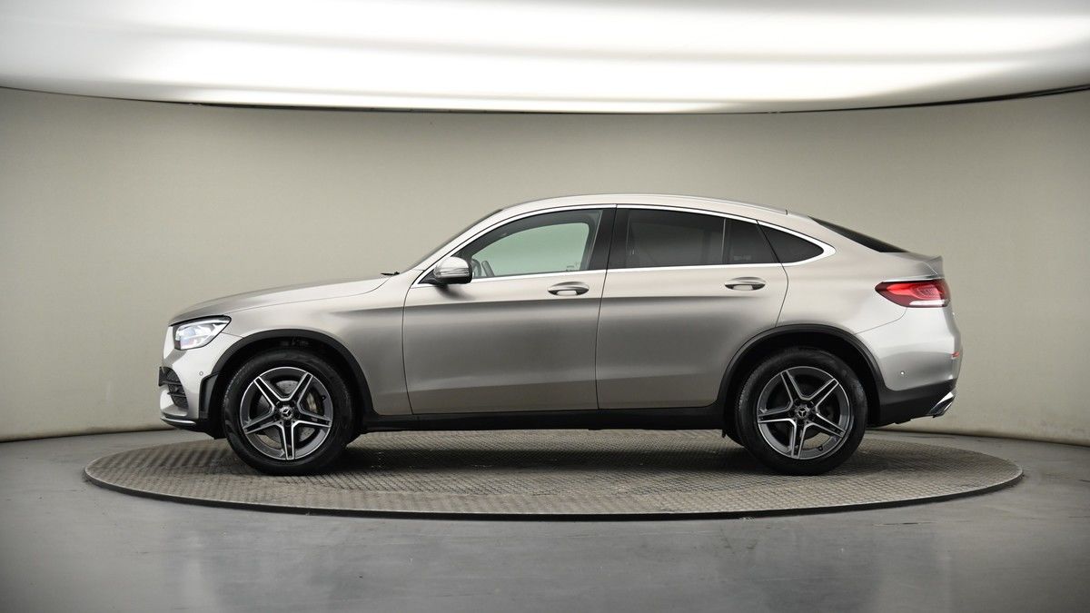 Mercedes-Benz GLC Image 19