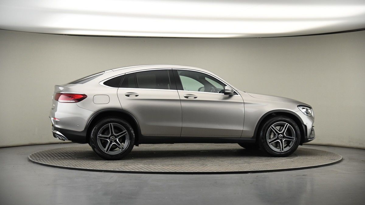 More views of Mercedes-Benz GLC