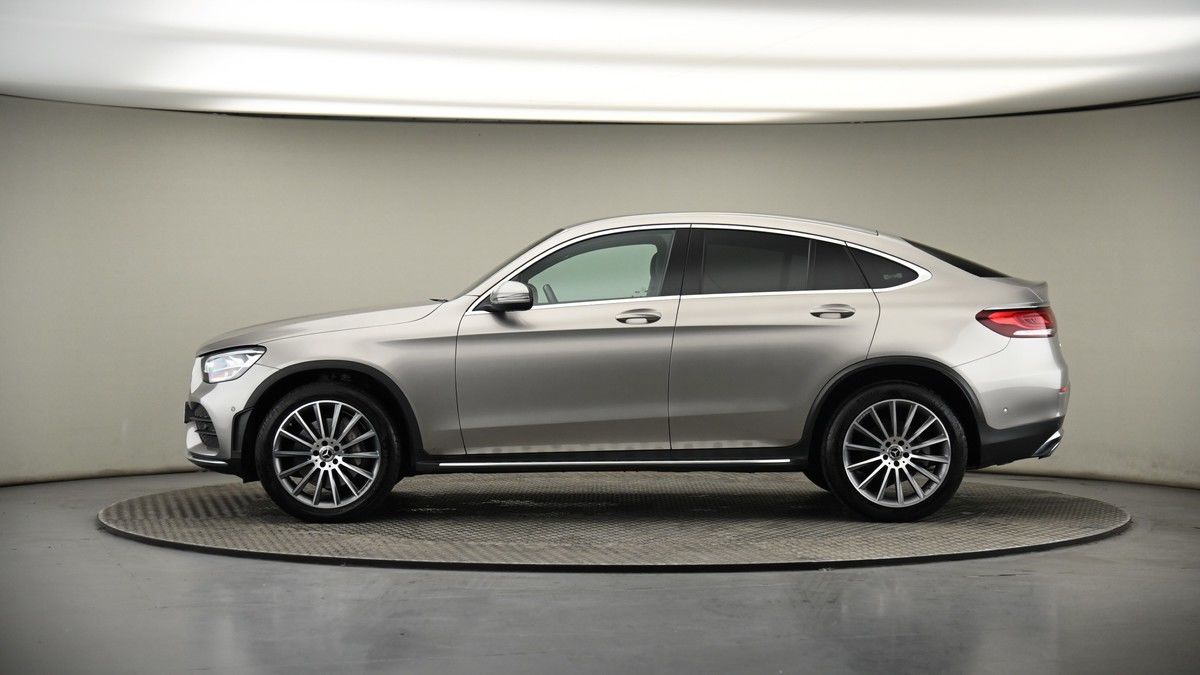 Mercedes-Benz GLC Image 18