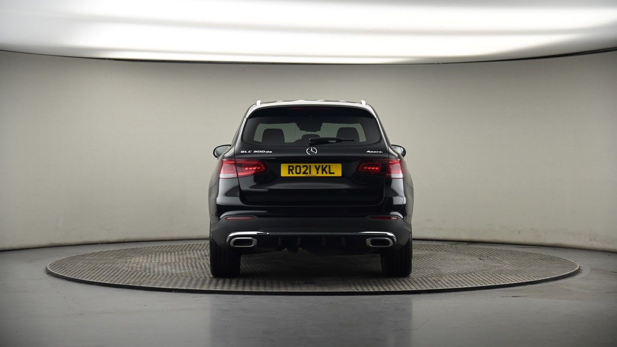 Mercedes-Benz GLC Image 17
