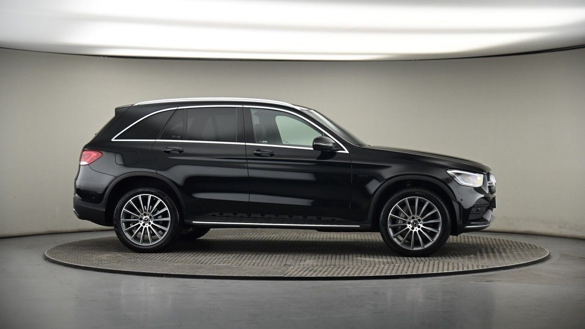 More views of Mercedes-Benz GLC