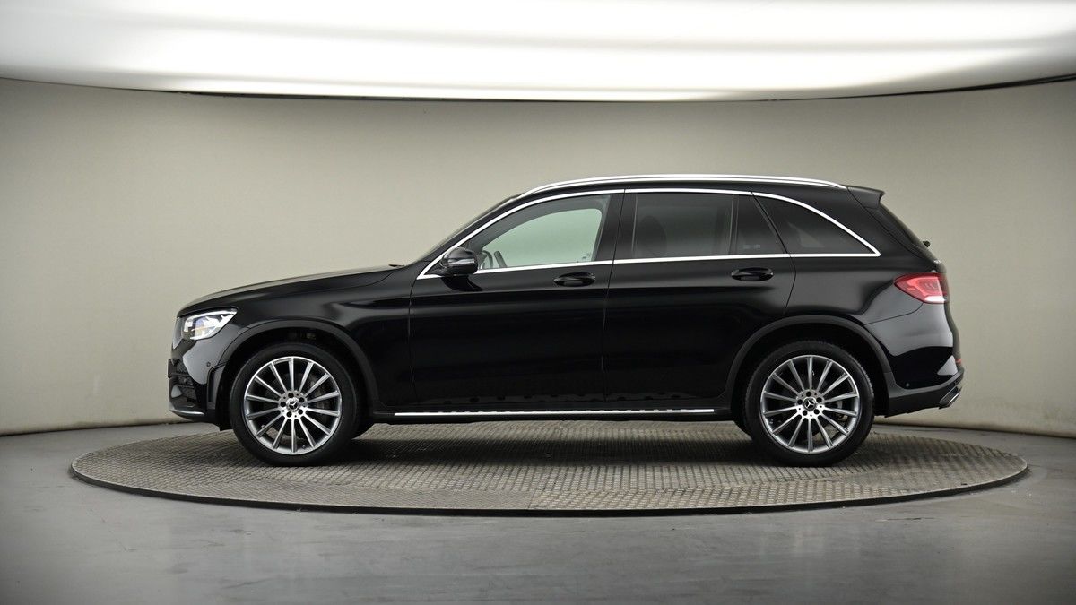 Mercedes-Benz GLC Image 19