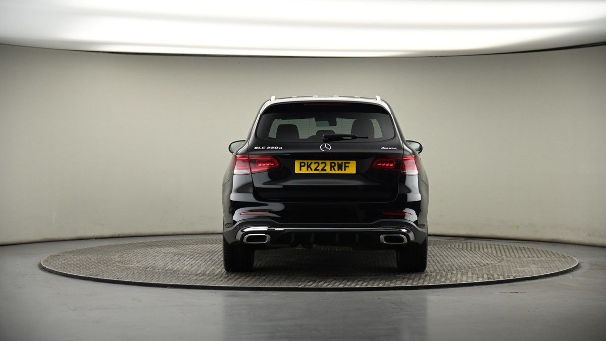 Mercedes-Benz GLC Image 17