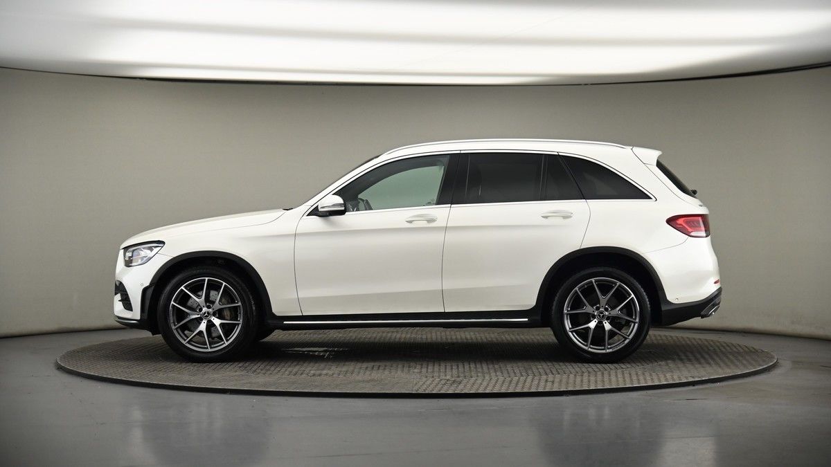 Mercedes-Benz GLC Image 19