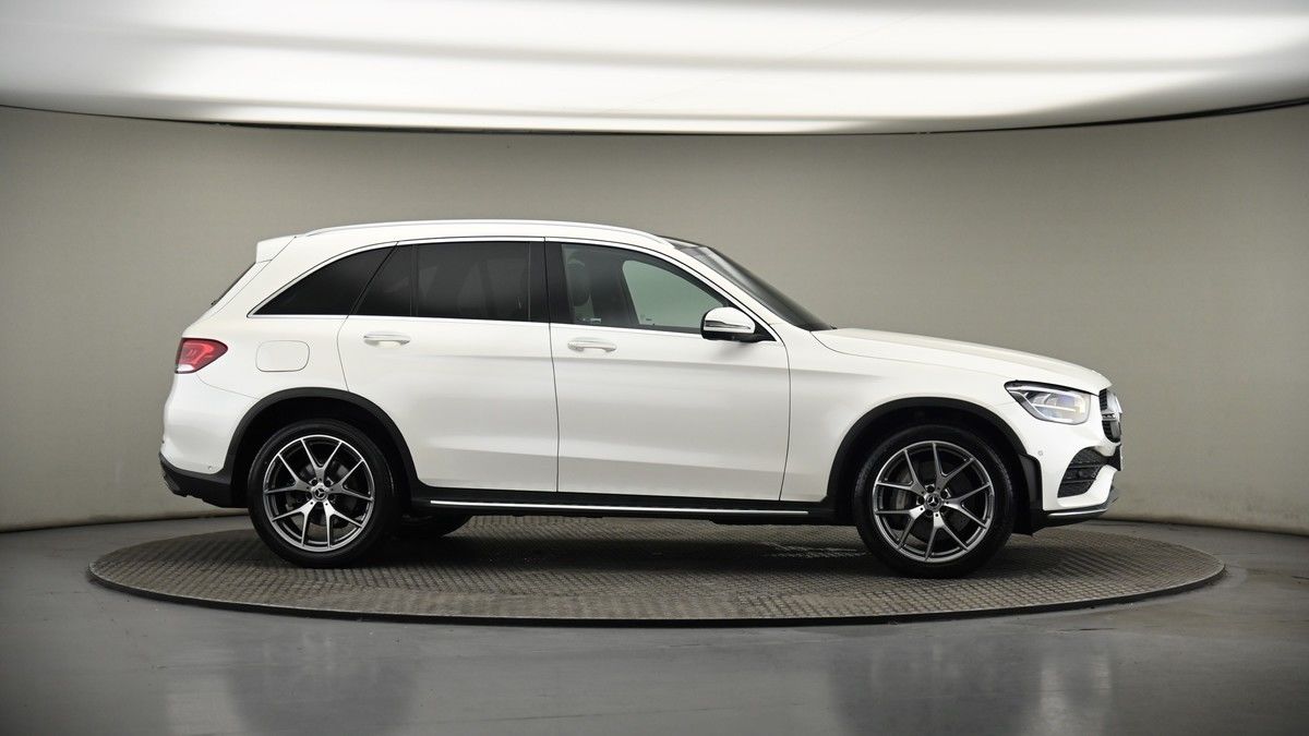 More views of Mercedes-Benz GLC