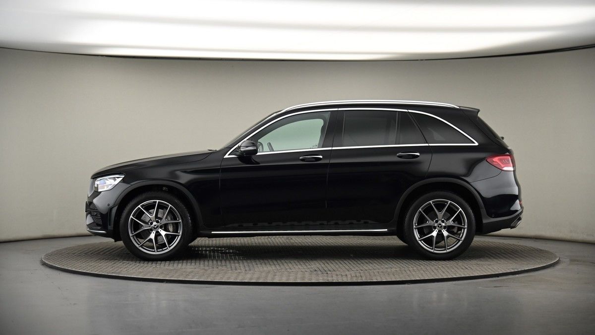 Mercedes-Benz GLC Image 19