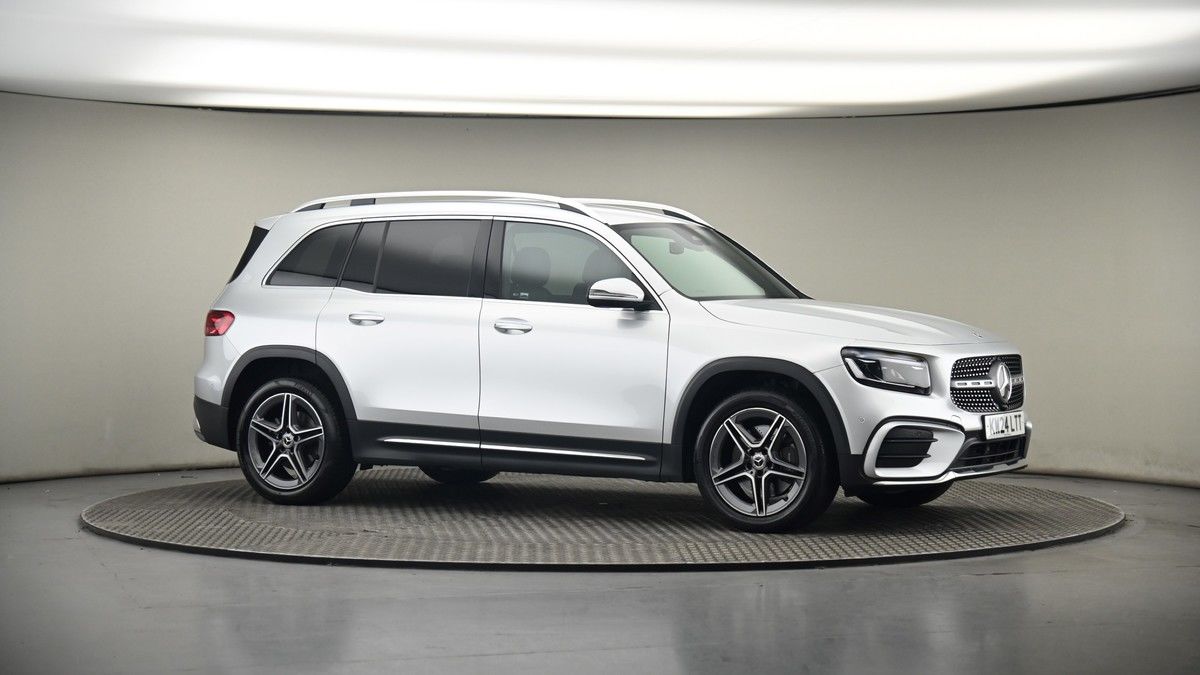 Mercedes-Benz GLB Image 5